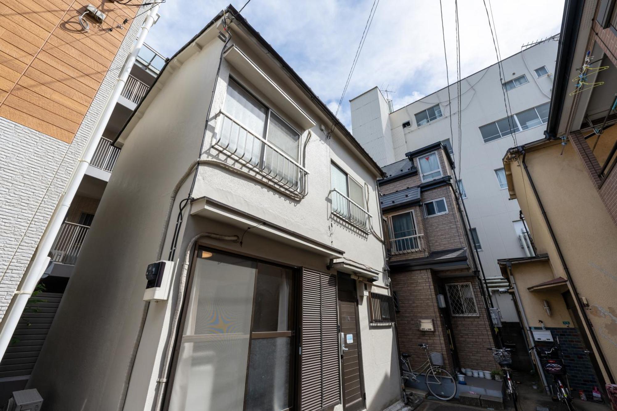 一棟貸切宿, 東京一之江ハウス6名定員, 秋葉原19分,新宿30分,Wifi有, ディズニータクシー20分3000円,駐車場ありません Tokió Kültér fotó